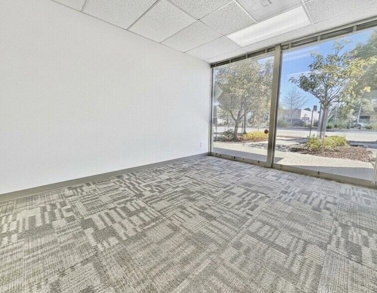 More Photos Of , Palo Alto Flex For Sale