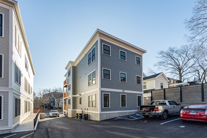 More Photos Of 285 Lamartine St, Boston Apartments For Sale
