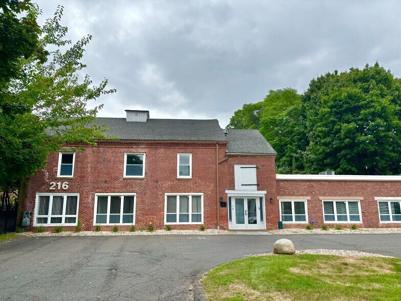 More Photos Of 216 Main St, Hartford Office For Lease