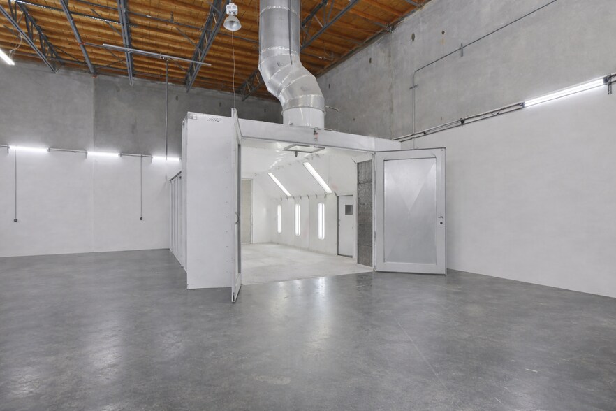 More Photos Of 2260 Macarthur Dr, Tracy Warehouse For Sale