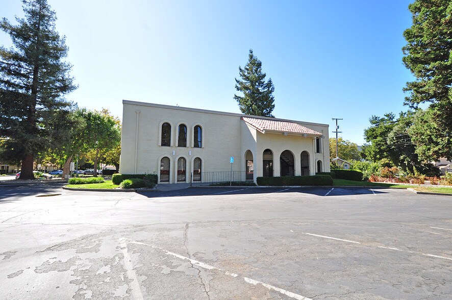 More Photos Of 231 Old Bernal Ave, Pleasanton Office For Sale