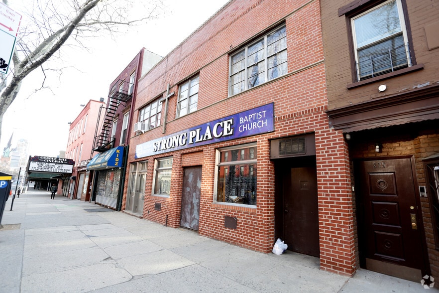 More Photos Of 273 Court St, Brooklyn Office For Sale