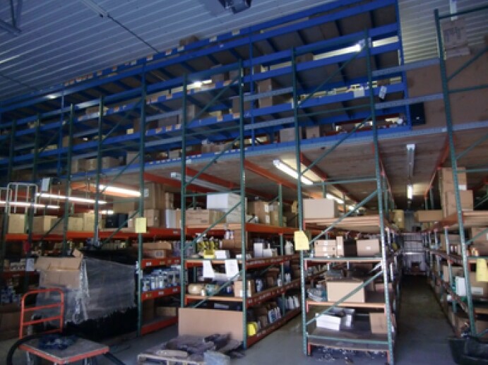 More Photos Of 1556-1562 Telegraph Dr, Pontiac Warehouse For Lease