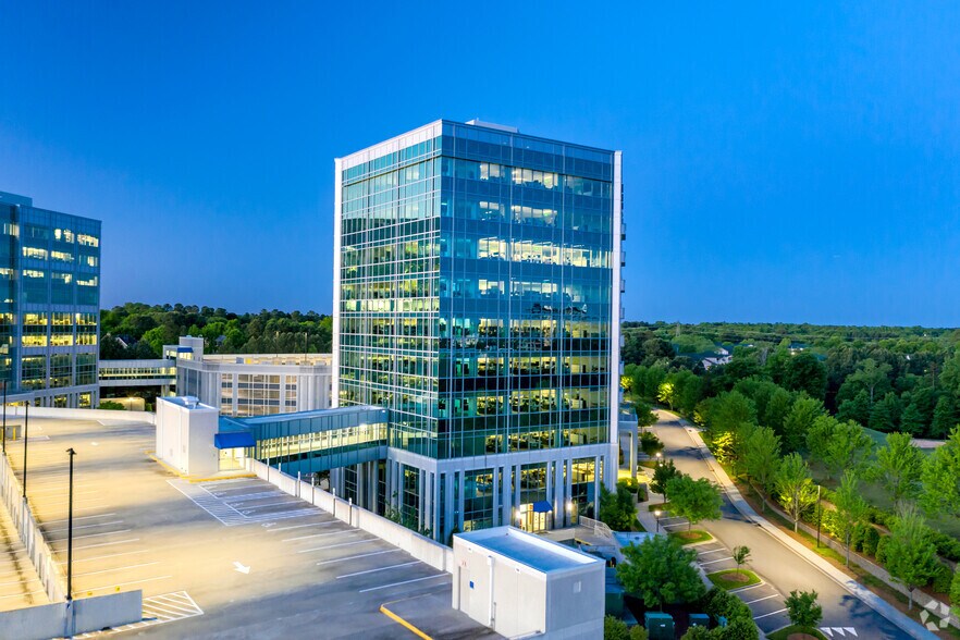 More Photos Of 11225 N Community House Rd, Charlotte Office For Lease