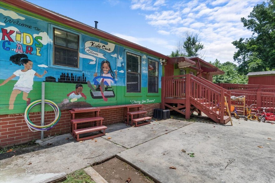More Photos Of 2365 County Line Rd, Atlanta Daycare Center For Sale