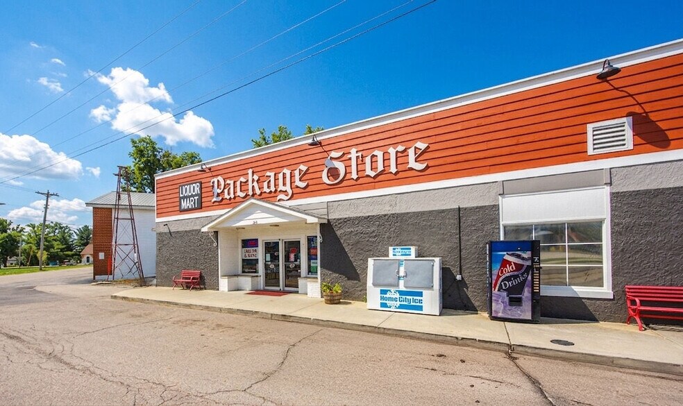 More Photos Of 100 S Brookville Pike, West College Corner Freestanding For Sale