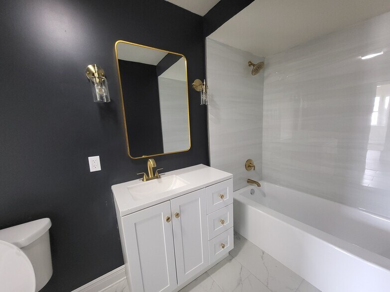 More Photos Of 6243 Wadsworth Dr, New Orleans Apartments For Sale