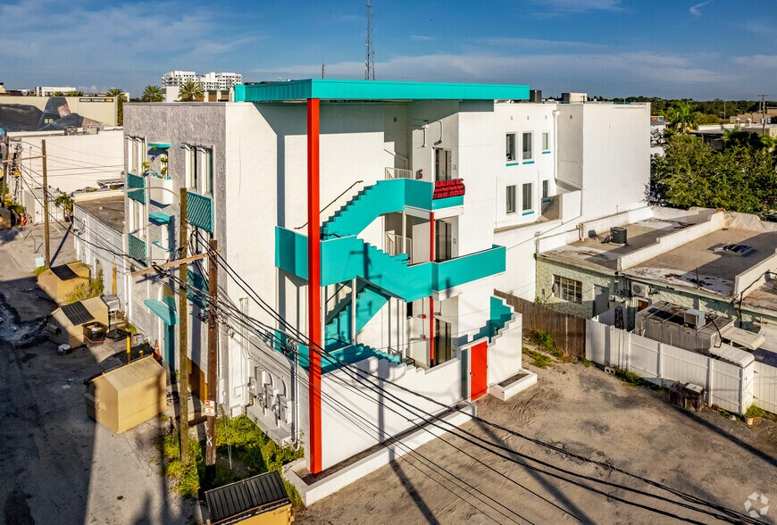 More Photos Of 1110 Central Ave, Saint Petersburg Office For Lease