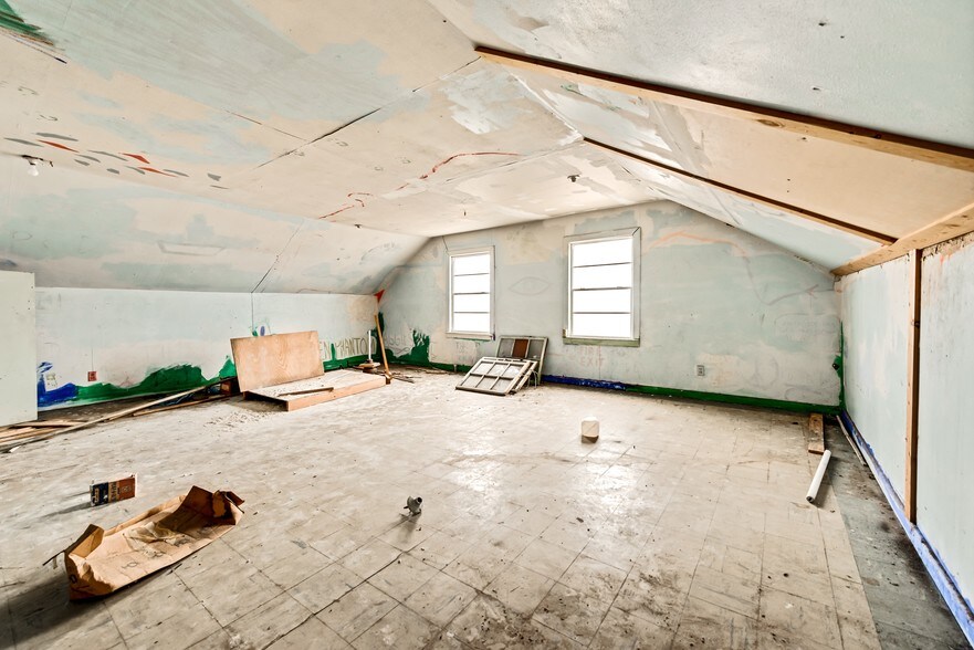 More Photos Of 4633 Wichita St, Fort Worth Religious Facility For Lease