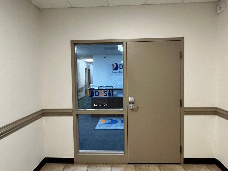 More Photos Of 5920 S Miami Blvd, Morrisville Office For Lease