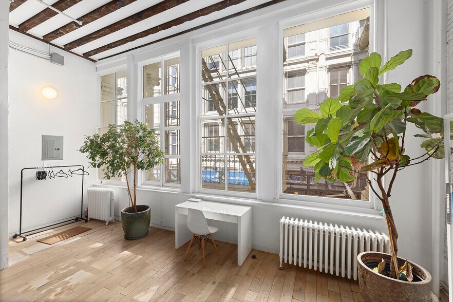 More Photos Of 130 Greene St, New York Apartments For Lease