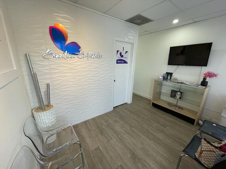 More Photos Of 6890 W Flagler St, Miami Storefront Retail Office For Lease