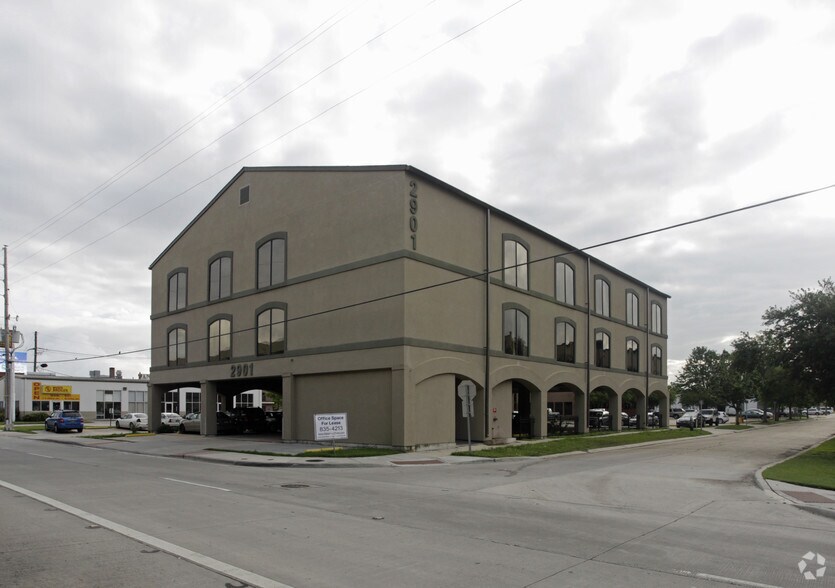 Primary Photo Of 2901 N Causeway Blvd, Metairie Office Residential For Sale