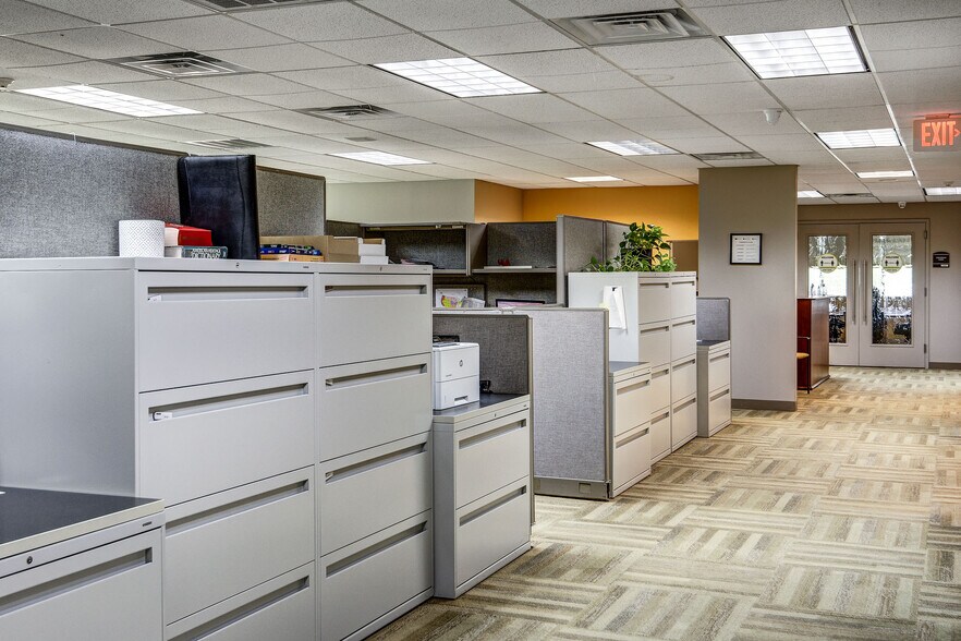 More Photos Of 101 Laurel Rd, Voorhees Office For Lease