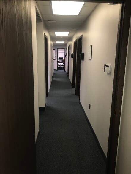 More Photos Of 227 N Jefferson St, New Castle Medical For Sale