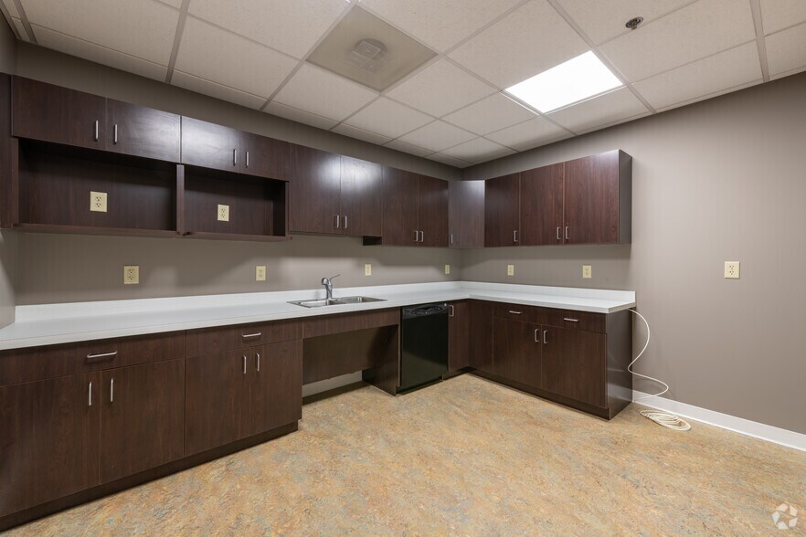 Photo of 2nd Floor Ste 2204