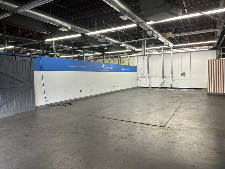 More Photos Of 6430 Roland St, Buena Park Warehouse For Sale