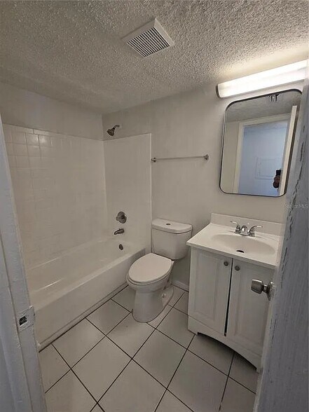 More Photos Of 13712-13716 N 20th St, Tampa Apartments For Sale