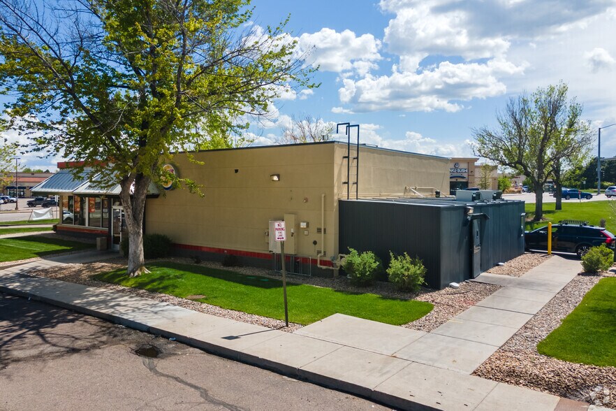 More Photos Of 7408-7490 S University Blvd, Littleton Unknown For Lease