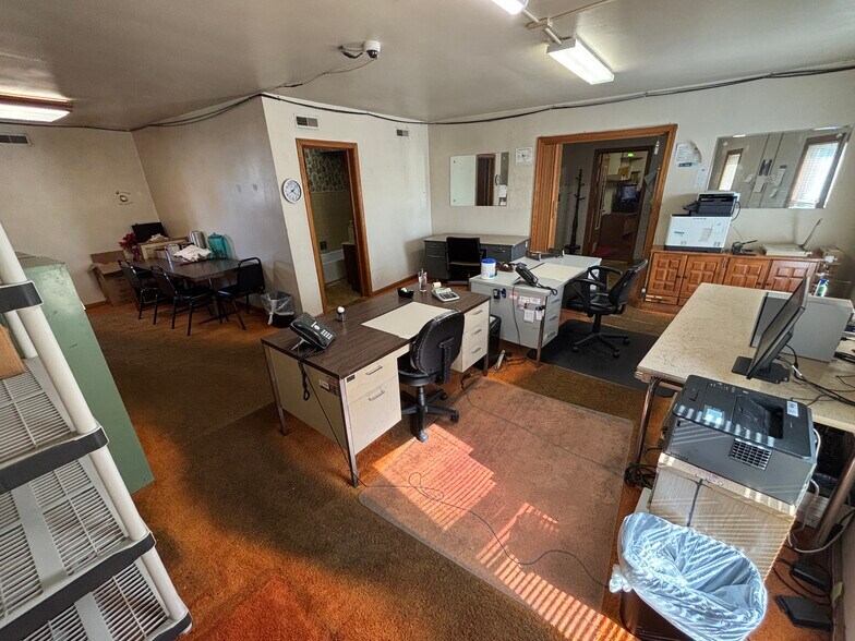 More Photos Of 180 Wooster Rd N, Barberton Restaurant For Sale