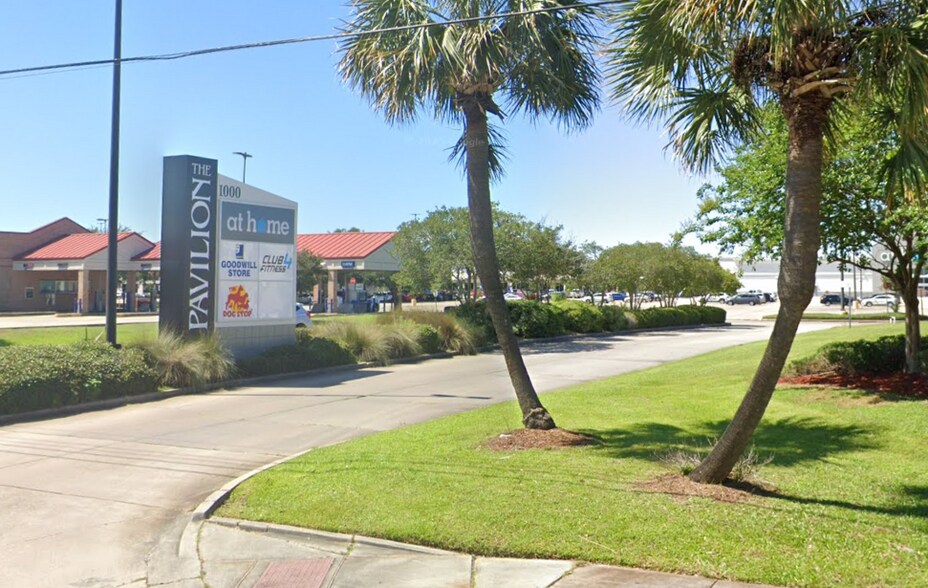 More Photos Of 900-1000 W Esplanade Ave, Kenner Unknown For Lease