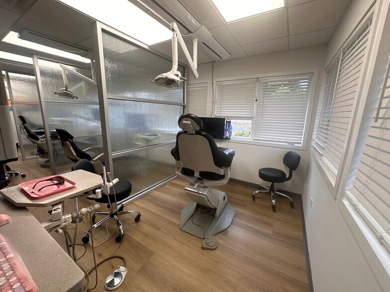 More Photos Of 1621 44th St SW, Grand Rapids Medical For Sale