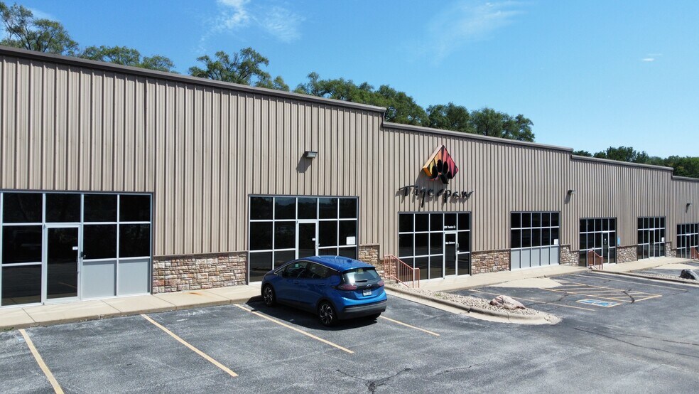 More Photos Of 2201 Thurston Cir, Bellevue Research And Development For Lease