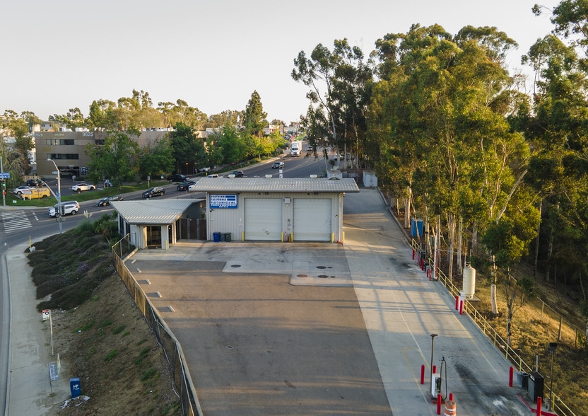 More Photos Of 9690-9694 Black Mountain Rd, San Diego Service For Lease
