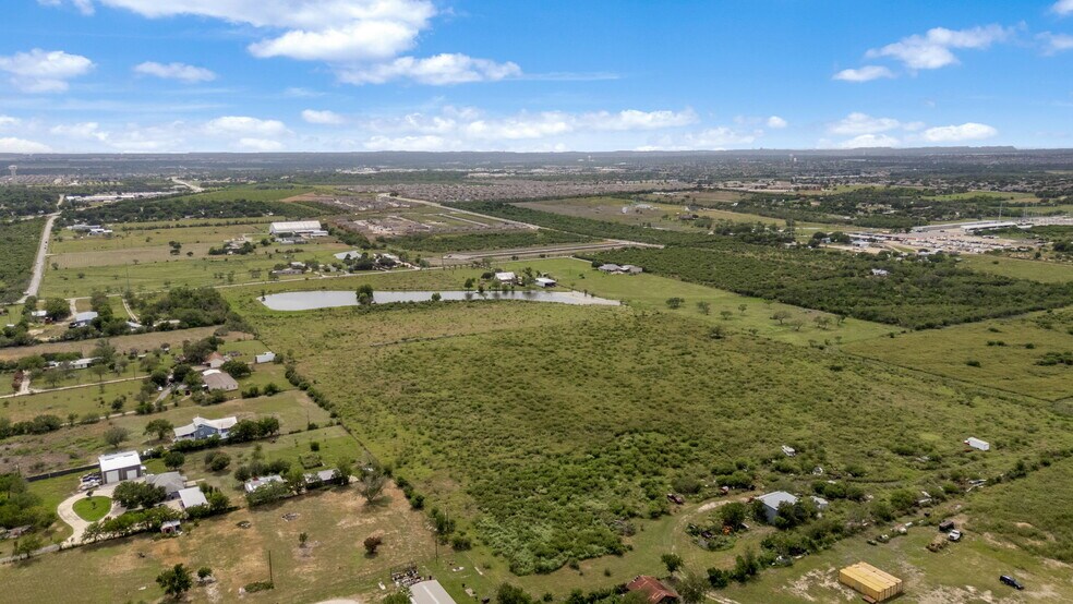 More Photos Of 210 Tolle Rd, Cibolo Land For Sale