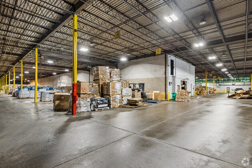 More Photos Of 50 Greenhill Rd, Eldorado Warehouse For Lease