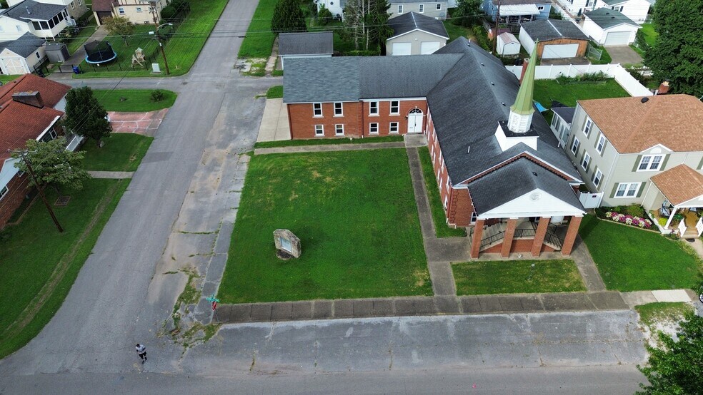 More Photos Of 5502 Noyes Ave, Charleston Specialty For Sale