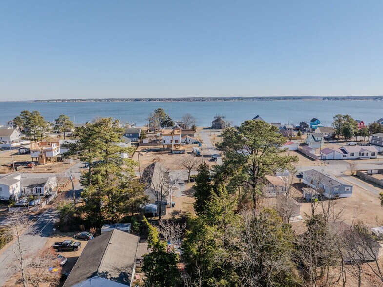 More Photos Of 28420 Delaware Ave, Millsboro Apartments For Sale