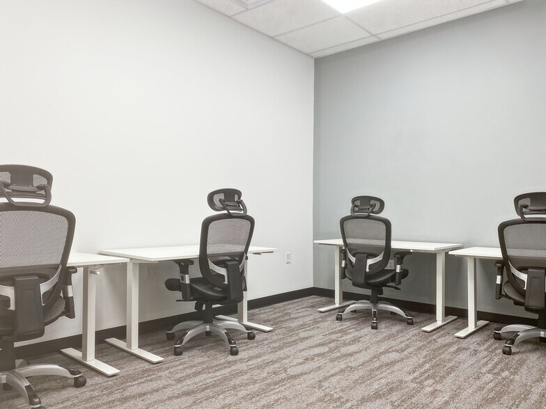 More Photos Of 230 Horizon Dr, Verona Coworking Space