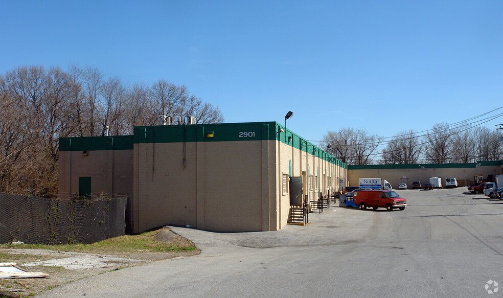 More Photos Of 2901 Whittington Ave, Baltimore Unknown For Lease