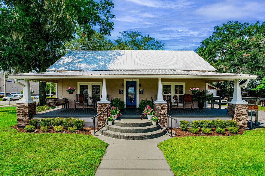 Primary Photo Of 69 W Macclenny Ave, Macclenny Office For Sale