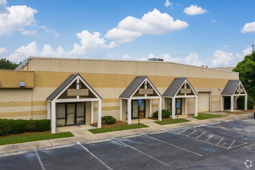 More Photos Of 7130 Mount Zion Blvd, Jonesboro Medical For Lease
