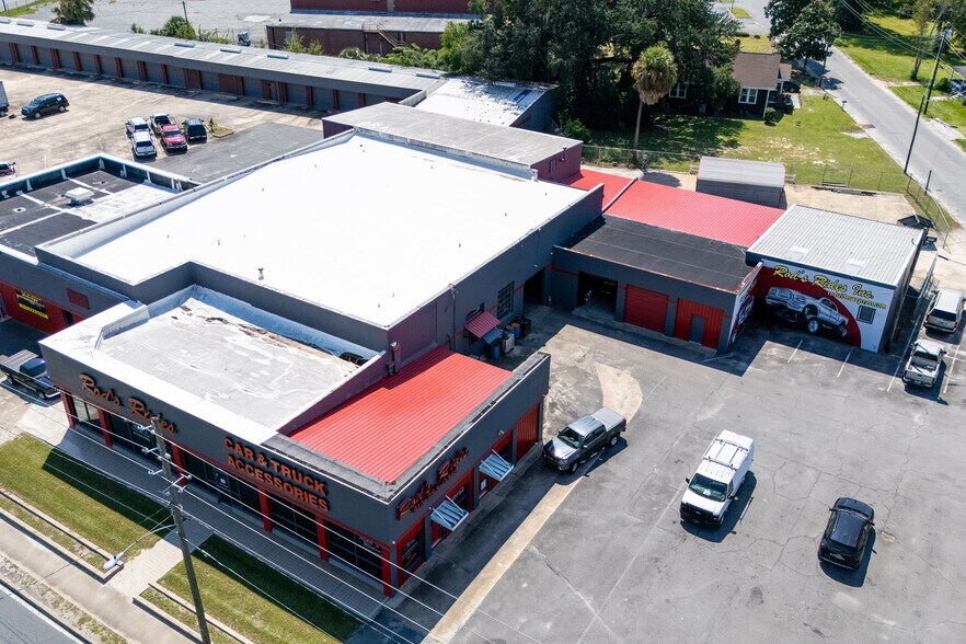 More Photos Of 447 Ossie Davis Pky, Waycross Auto Dealership For Sale