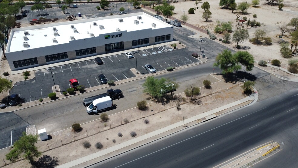 More Photos Of 1455 W River Rd, Tucson Schools For Lease