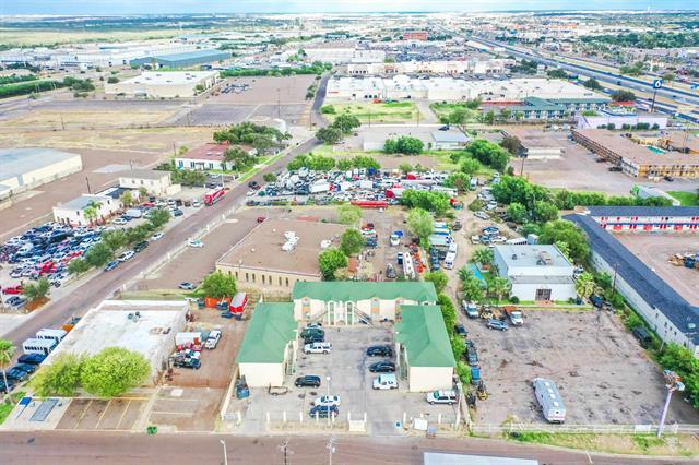 More Photos Of 1100 Tesoro Ln, Laredo Apartments For Sale