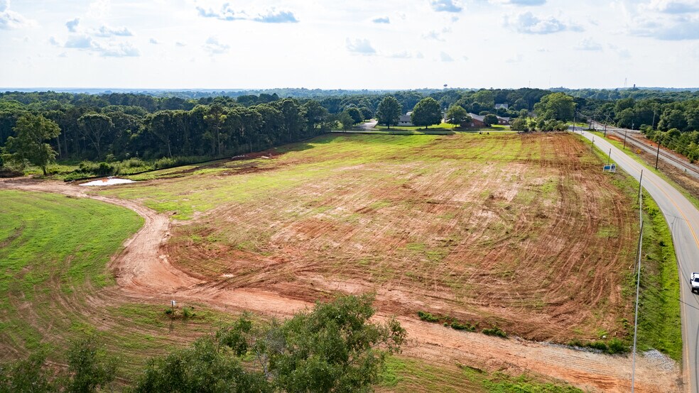 More Photos Of 433 U.S. 41, Forsyth Land For Sale