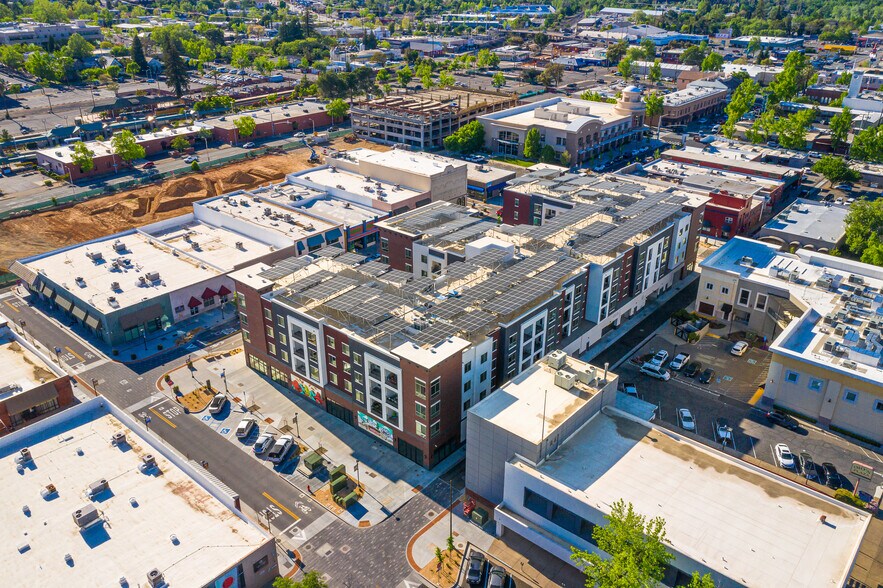 More Photos Of 1551 Market St, Redding Apartments For Lease