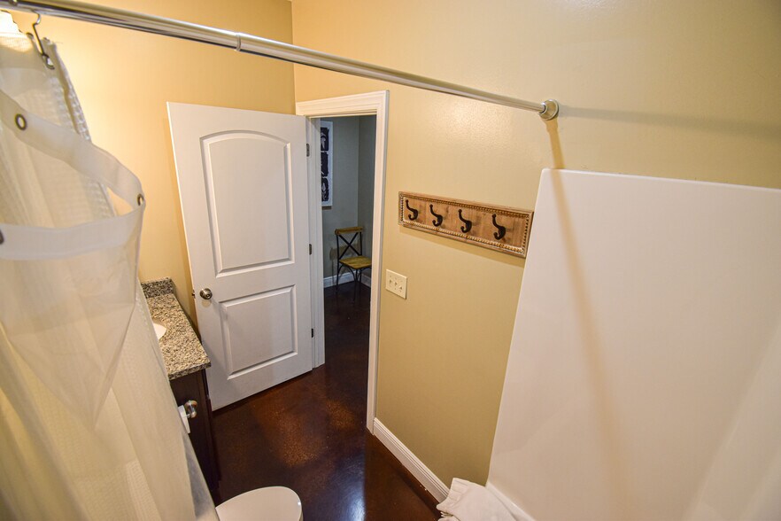 More Photos Of , Tuscaloosa Unknown For Sale