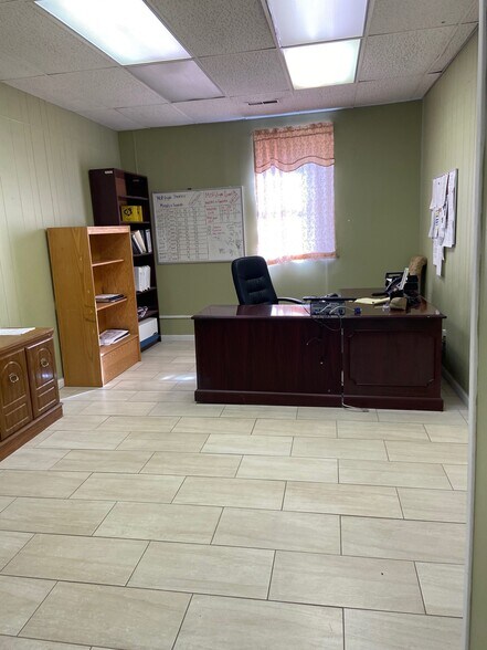 More Photos Of 2101 Lincoln Way E, Mishawaka Research And Development For Sale