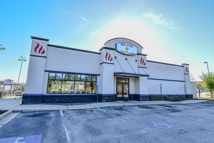 More Photos Of 1530 Hwy 16, Griffin Restaurant For Lease