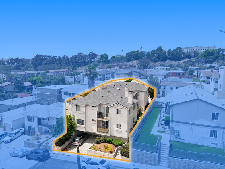 More Photos Of 5826 Lauretta St, San Diego Apartments For Sale