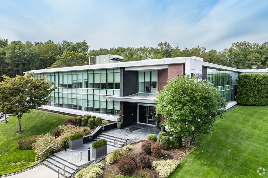 Primary Photo Of 12 Harbor Park Dr, Port Washington Warehouse For Sale