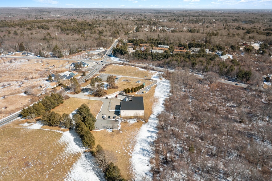 More Photos Of 24 Snake Hill Rd, North Scituate Manufacturing For Lease