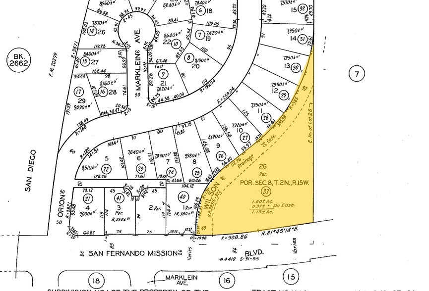 More Photos Of 15451 San Fernando Mission Blvd, Mission Hills Unknown For Lease