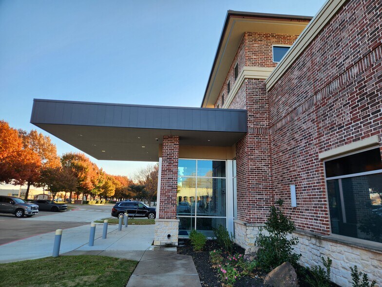 More Photos Of 1220 Keller Pky, Keller Healthcare For Sale