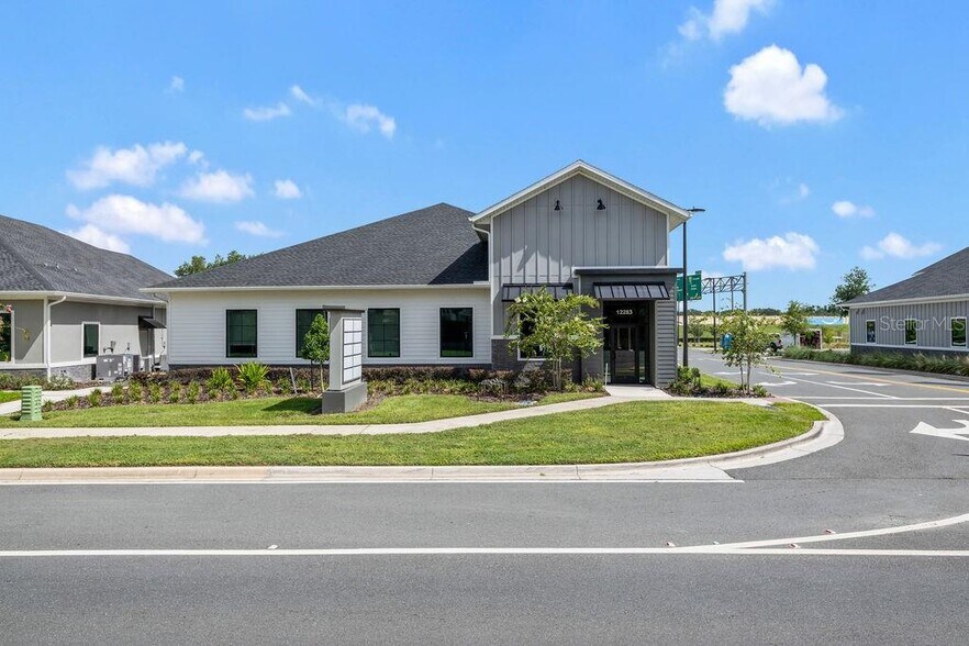 More Photos Of 12283 Stoneybrook West Pky, Winter Garden Storefront Retail Office For Lease